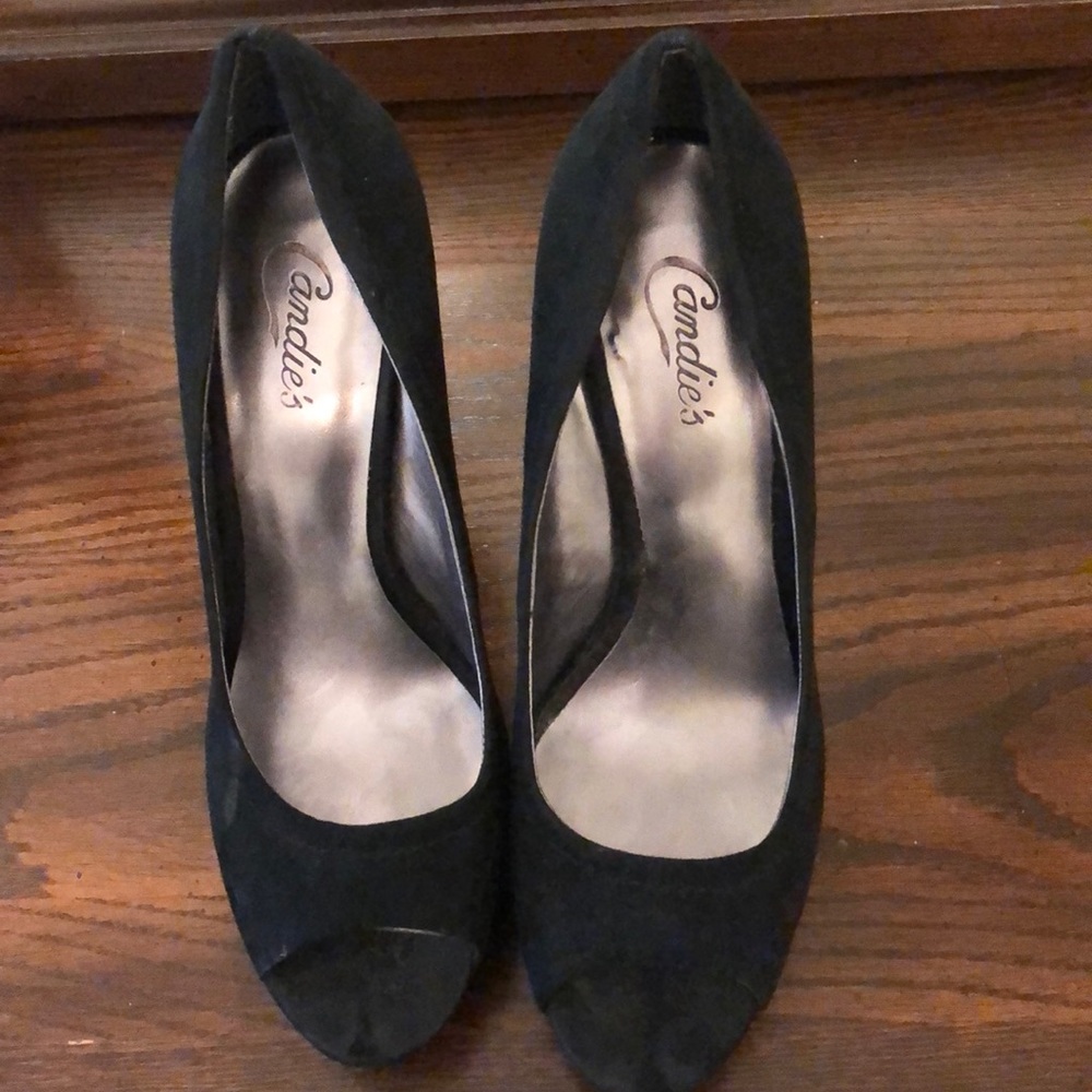 Black suede peep toe pumps